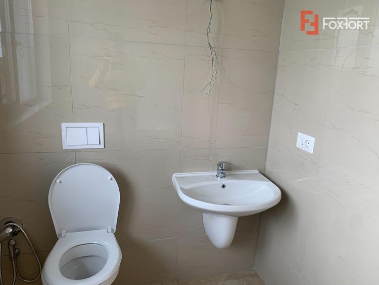 Duplex cu 5 camere si teren de 350 mp, zona Dumbravita