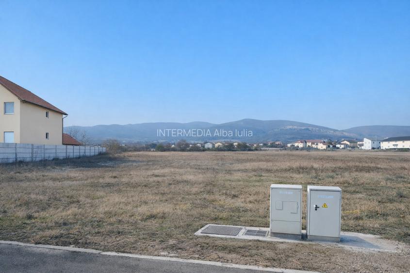 OCAZIE! Teren Intravilan 4080 mp. D=31 m. PUZ aprobat P+3+1 Rh Asfalt Utilitati - 3