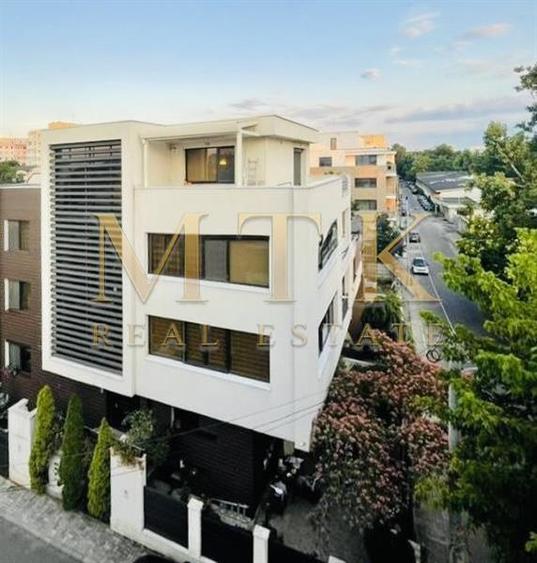 Apartament 3 camere lux | Mobilat&utilat I 110 MP |1 Loc parcare
