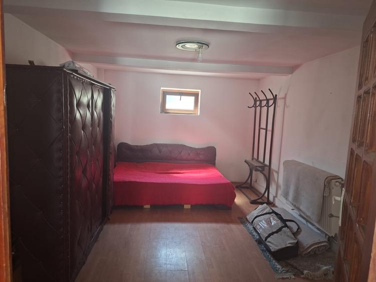 Casă tip duplex D+P+1E+M de vânzare – Ploiesti, Strada Granitului
