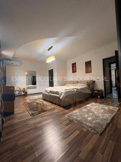 Vila impresionanta P+3, Bulevardul Mamaia, zona Tomis II - 5