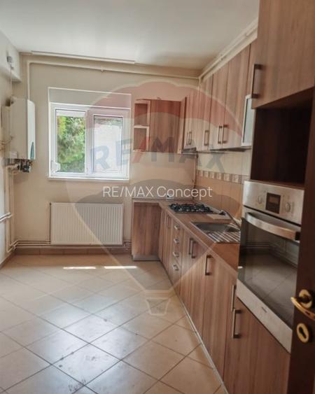 Apartament cu 2 camere de închiriat în zona Parcului Central - 3