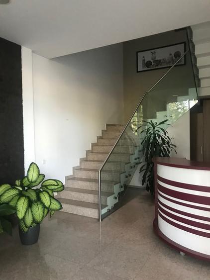 Închiriere / Vânzare – Clădire impecabilă birouri + depozit – Bd. Metalurgiei