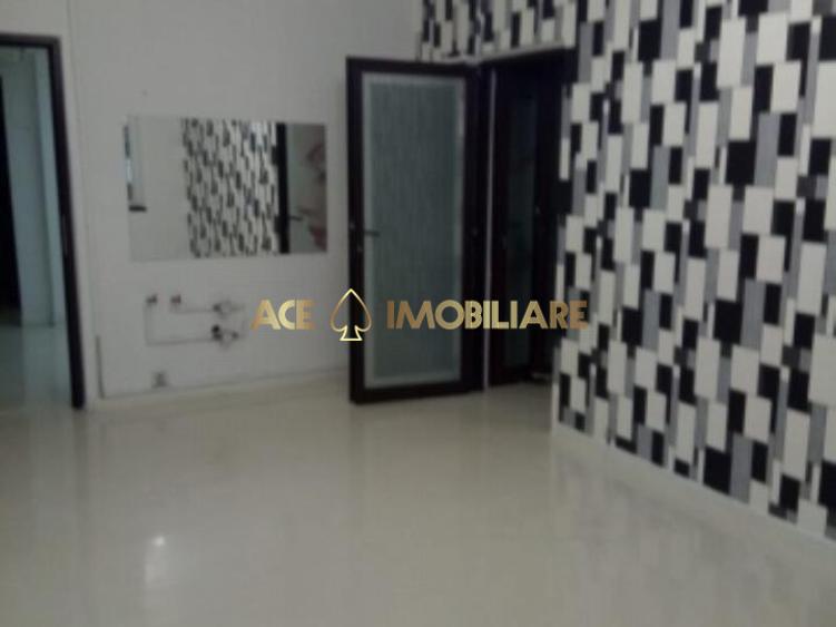 4 Camere de inchiriat | Dristor | Metrou | Spatiu Birouri