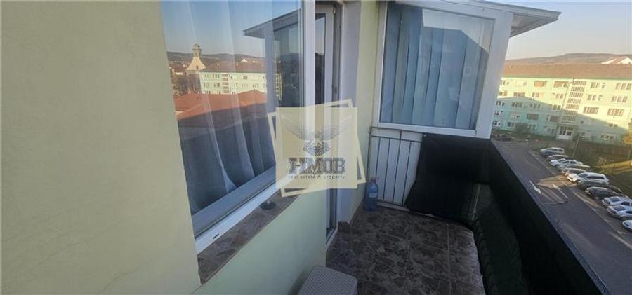 Apartament 3 camere 2 bai 2 balcoane zona Terezian