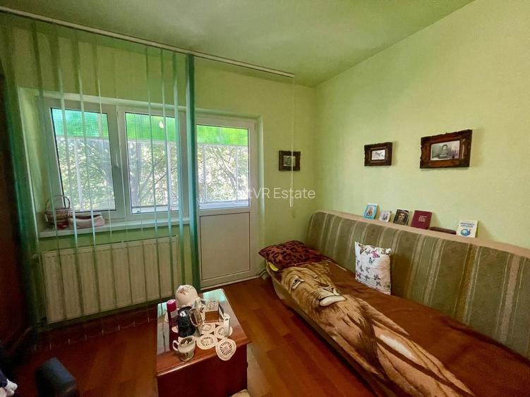 3 camere, zona Aradului, centrala proprie - 5