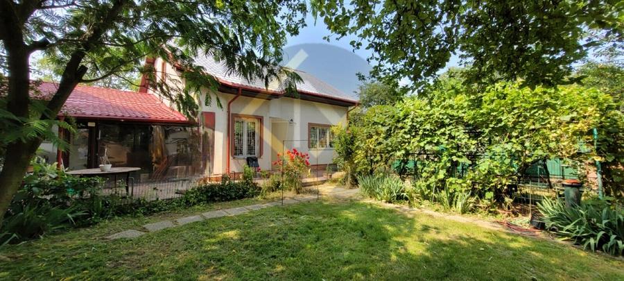 Bucureștii Noi Damaroaia Vilă Elegantă teren 565mp