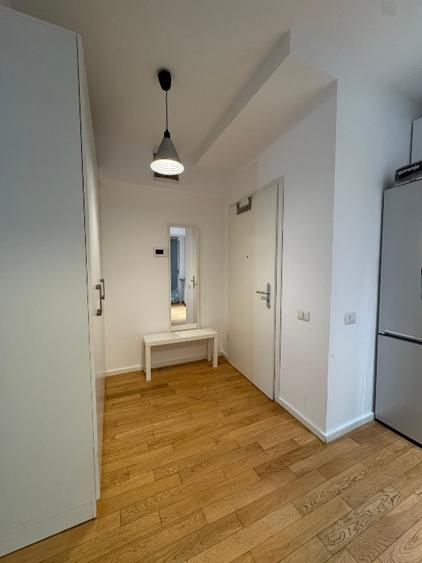 Închiriez apartament 2 camere – Vasile Lascăr 202, Mobilat, Parcare inclus