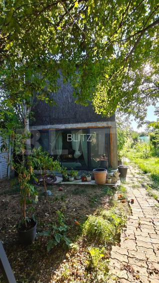 Casa de vanzare, 273 mp, teren 1300 mp, zona Brezoaia