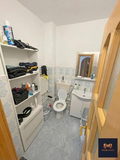 Apartament 3 camere,decomandat,ultimul etaj, zona Primaverii_Capat 1