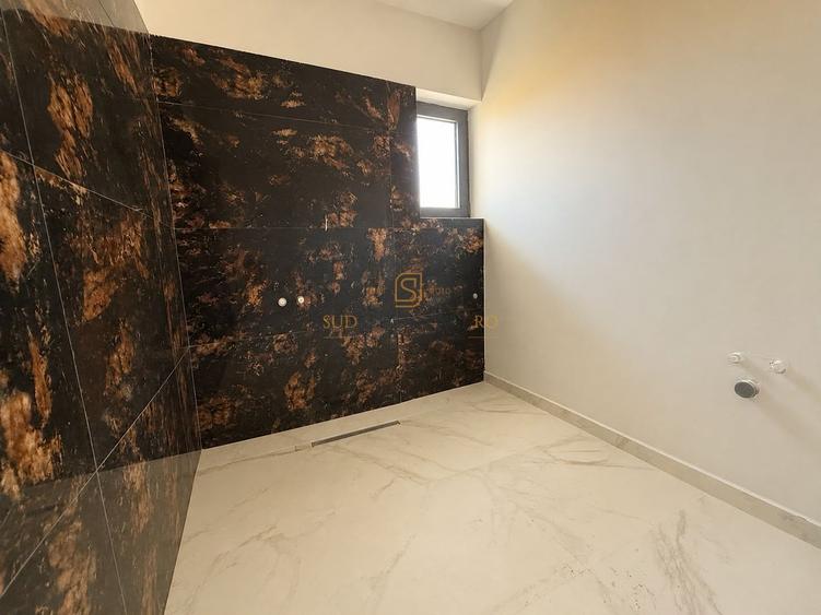 Vila Individuala Moderna / 4 Camere / 2 Bai / Panouri Solare