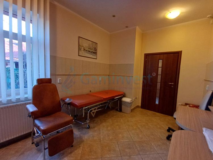 Centru medical - cladire pentru clinica, ambulatoriu de vanzare, Oradea, Bihor