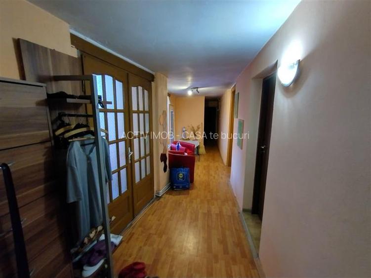 Nicolint, Casa la Cheie, 5 Camere, Mobilata Utilata, Pret FIX - 8