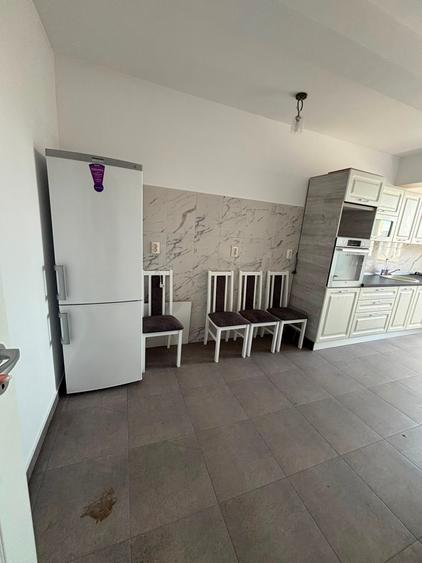 Apartament 2 camere bloc nou centrala proprie