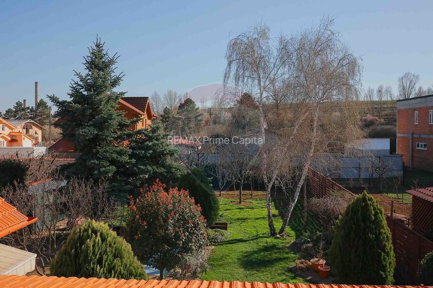 Casă cu 5 camere de vânzare în zona Episcopia Bihorului - 8