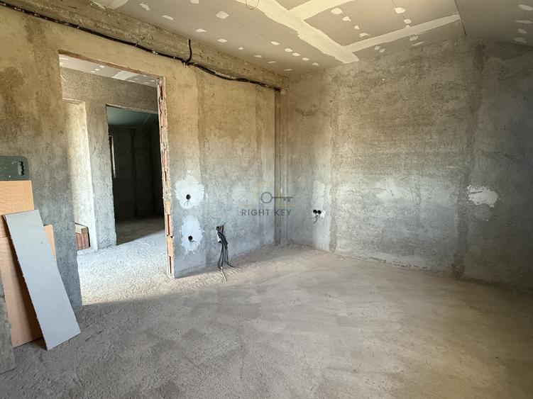 Casa P+M+Pod, 5 camere, Pompa de caldura, Ciorogarla! Comision 0%!