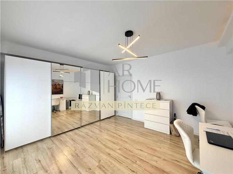 Apartament 3 camere 100 mp, de lux, ultracentral Ploiesti