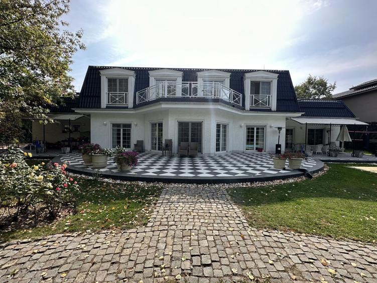Vila individuala, teren 3000 mp, Iancu Nicolae