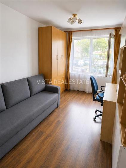 URGENT! 3 Camere | 2 Bai | Balcon 14 mp | 2 Beciuri | 2 Parcari | Pret Negociabi - 3