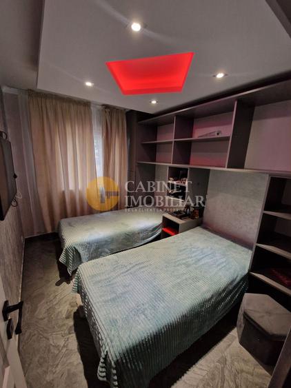 3 Camere - Renovat Complet/ Mobilat - Zona Dacia