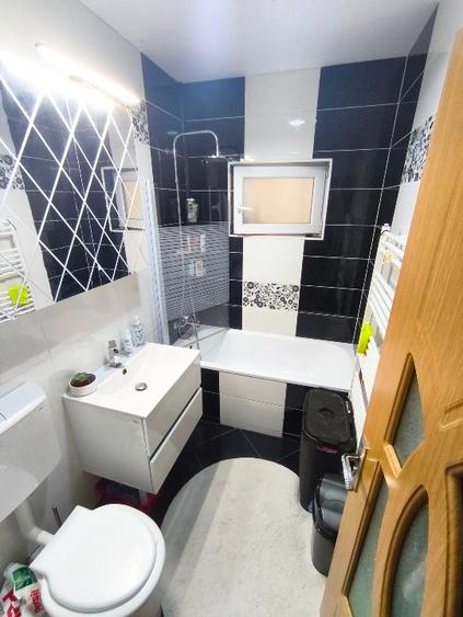 Vând apartament 2 camere
