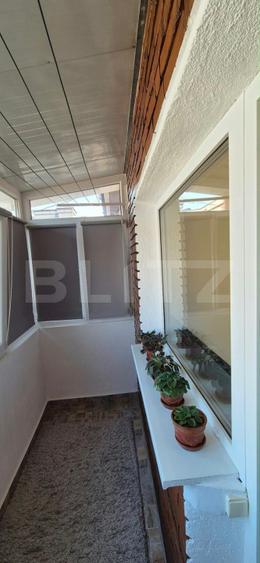 Apartament 3 camere de vanzare, 65 mp