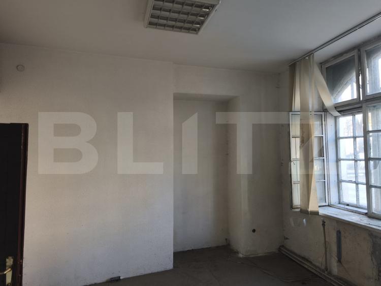 Spatiu multifunctional, zona ultracentrala, 1883mp, Siret