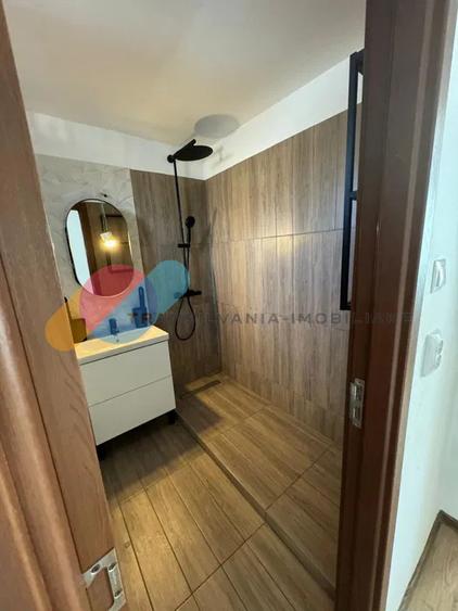 Apartament 2 camere, 60mp, in Casă, Curte Privată, 2 Parcări, Ideal pentru Cuplu