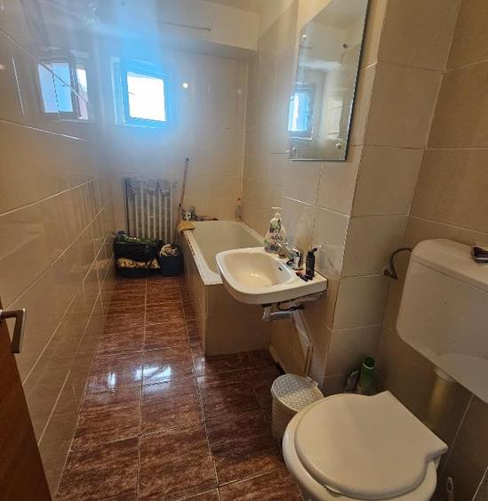 Apartament 3 camere intermediar, Racadau  Tampei
