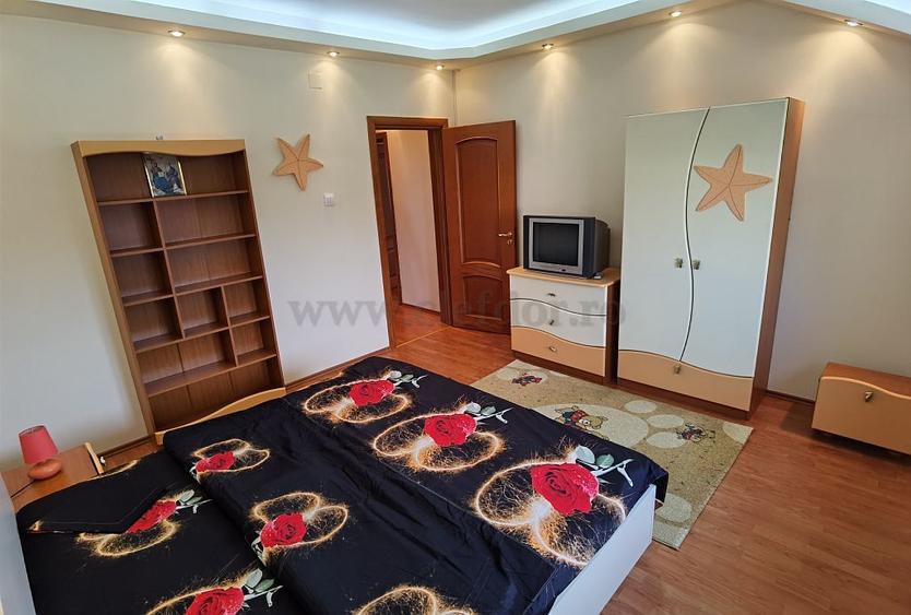 Vila Individuala de Inchiriat in zona Pipera