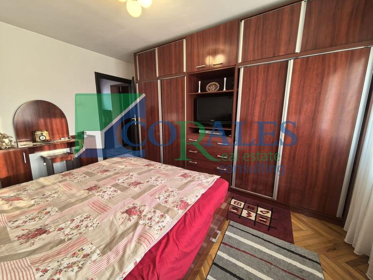 Apartament cu 4 camere în zona Circumvalațiunii!