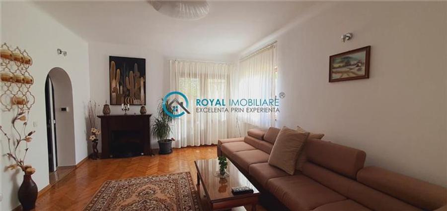 Royal Imobiliare - Vanzare Vila zona Republicii