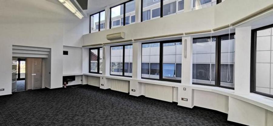 Herastrau Caramfil imobil office lux 150mp renovat