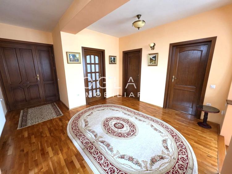 Casa Individuala 5 camere, 210 mp utili, zona premium in Selimbar