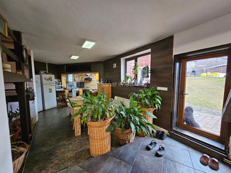 Pensiune + 2 Case, Piscina, Iaz, Garaj, Curte 3.200 mp, panouri |VIDEO - 30