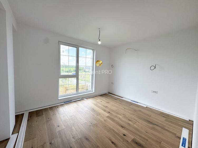 Vila Individuala P+1+M - Arhitectura Deosebita - 468mp Teren - Otopeni Central - 13