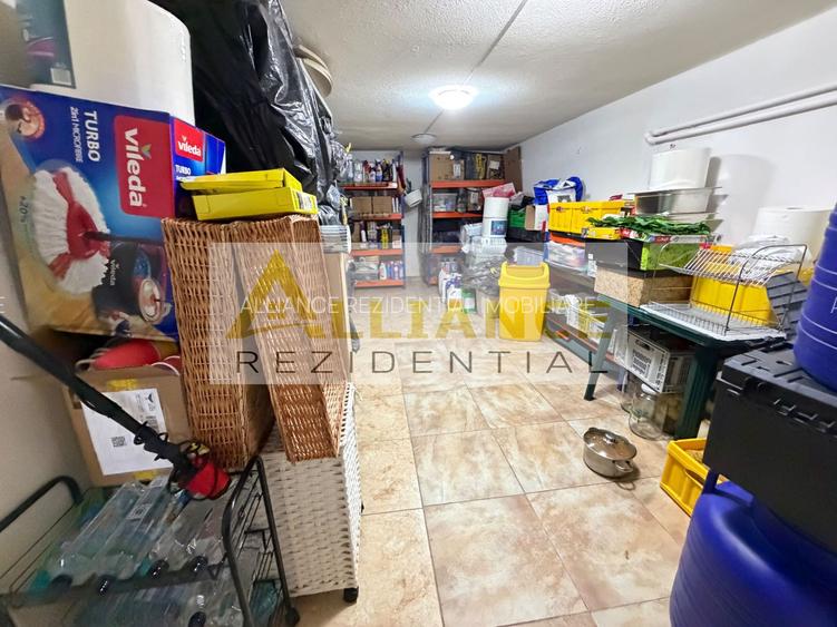 Casa P+1+M cu teren de 650 mp, piscina si curte complet amenajata