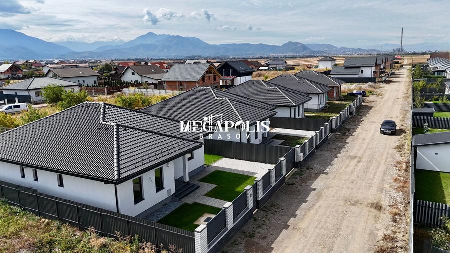 Casă pe Parter | 4 Camere | Utilități | Credit | TVA Inclus | Izvor