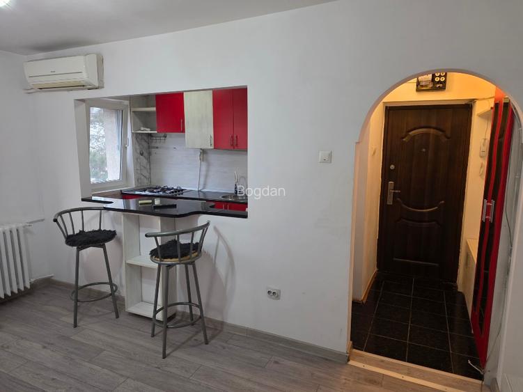 Proprietar, Ale. Somesu Rece 1-9, Bloc 5, cartier Baneasa - 4