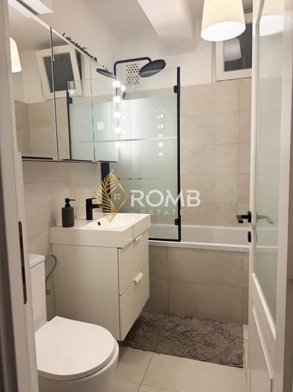Apartament 3 camere de vânzare, etaj intermediar, la cheie, zona Podului Horea