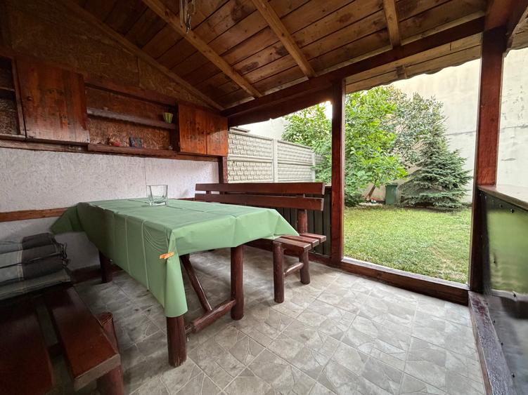 3 Camere || Parter Înalt || Curte