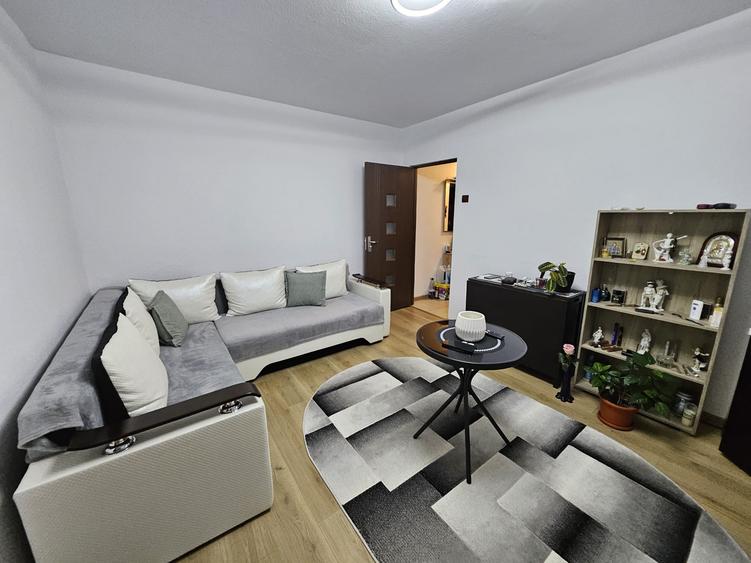 Oferta vanzare apartament 2 camere Gavana - Nord, mobilat si utilat, 68800 euro