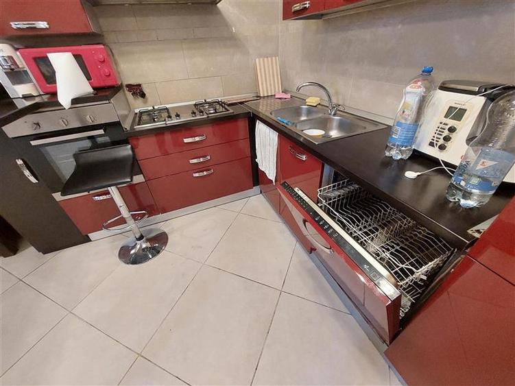 PRET REDUS! Apartament la cheie pe Bv. Revolutiei