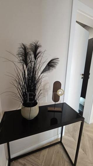 Apartament 3 camere în zona MAGAZINUL PENNY