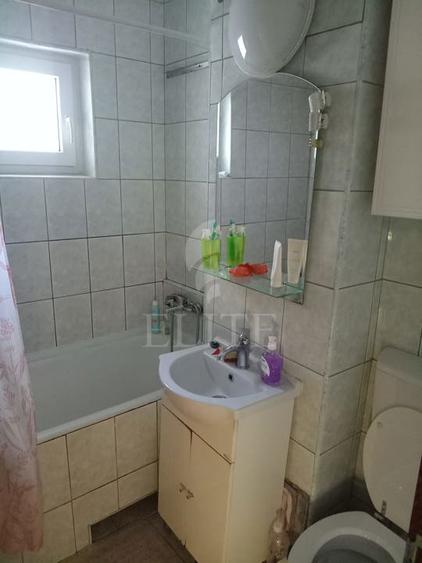 Apartament 3 camere în zona STRAZII GRIGORE ALEXANDRESCU