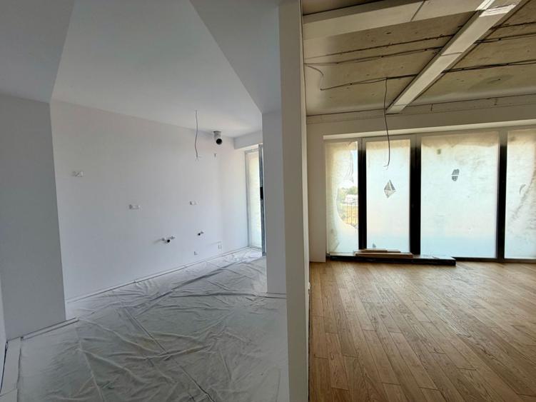 Apartament spațios cu 2 camere | Model mare | Bucătărie separată | One Lake Dist