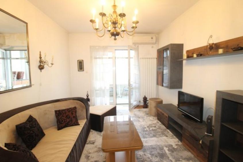 Inchiriere apartament 2 camere, Amzei-Romana