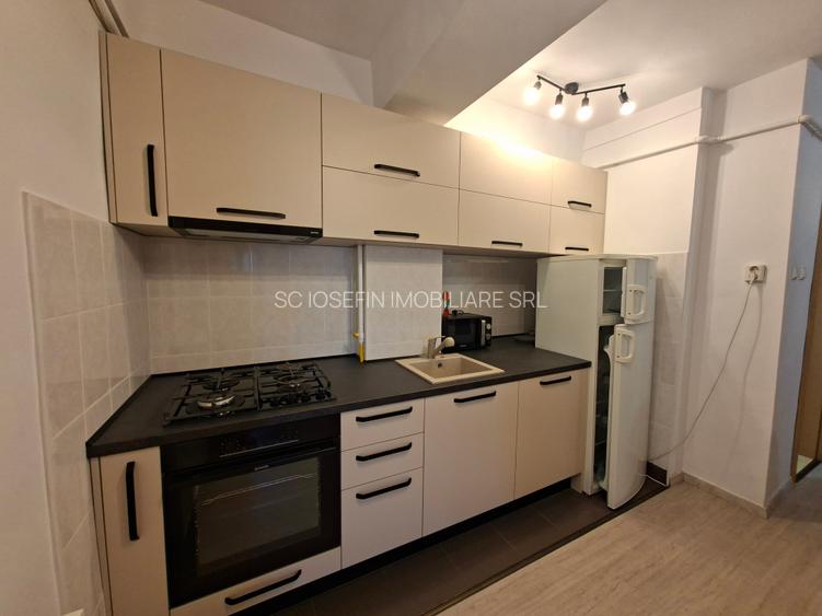 Central, apartament renovat - 7