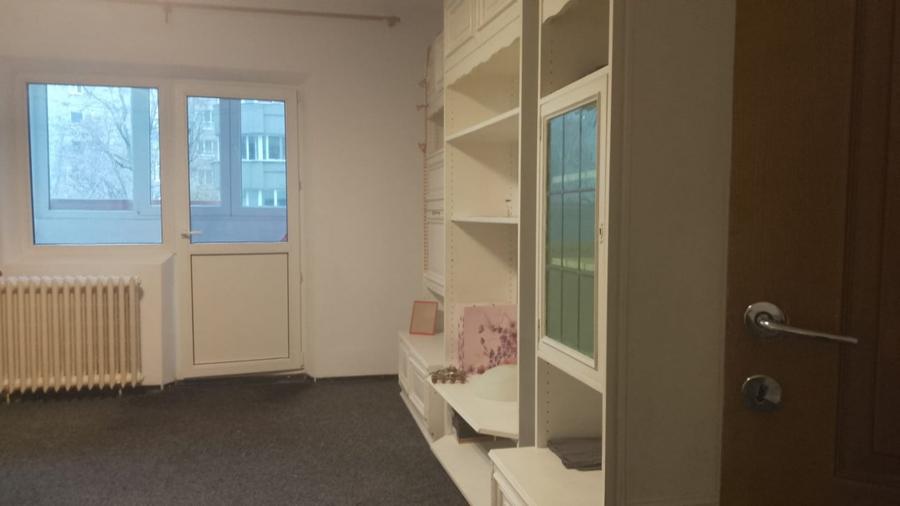 Apartament 3 camere, zona Bld. Unirii