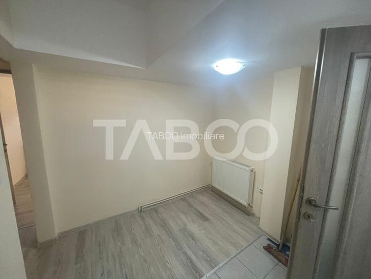 Garsoniera renovata  decomandata  32 mp utili in Sibiu - 9